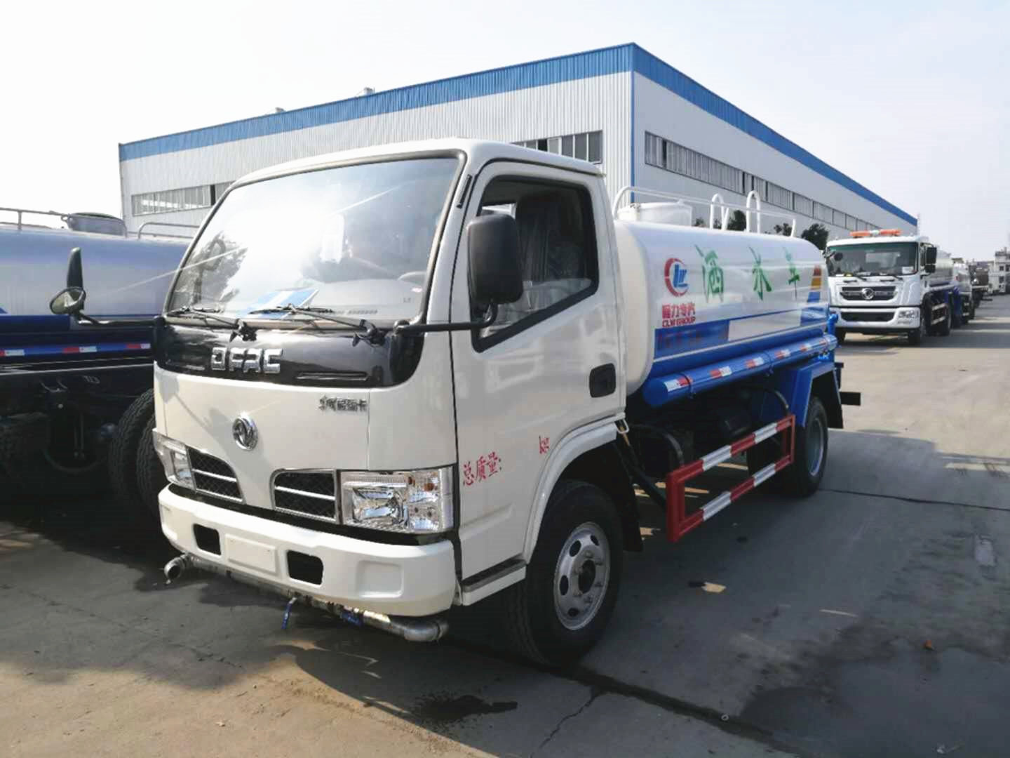 東風(fēng)5噸灑水車